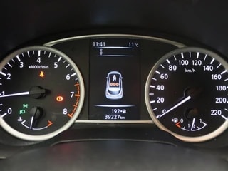 Thumbnail Mobil 8