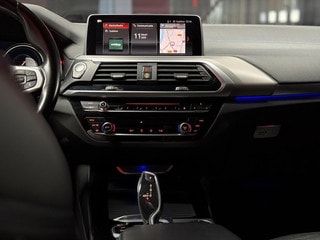 Thumbnail Mobil 10