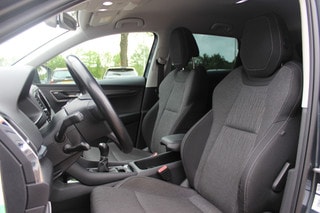 Thumbnail Mobil 4