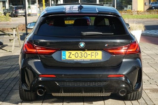 Thumbnail Mobil 8