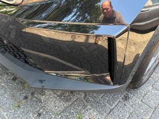 Thumbnail Mobil 8