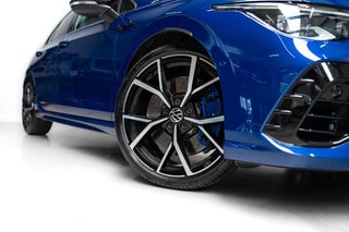 Thumbnail Mobil 9