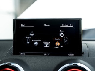 Thumbnail Mobil 9
