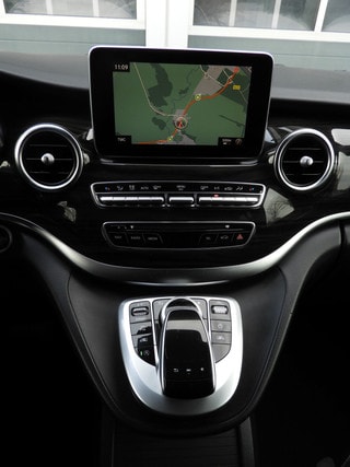Thumbnail Mobil 10
