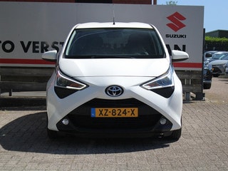 Thumbnail Mobil 9