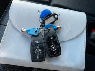 Thumbnail Mobil 10