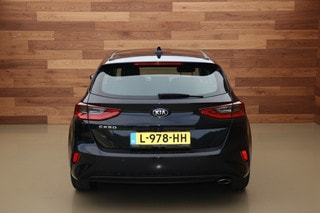 Thumbnail Mobil 4