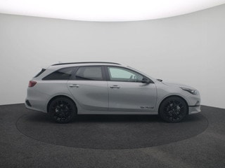 Thumbnail Mobil 8