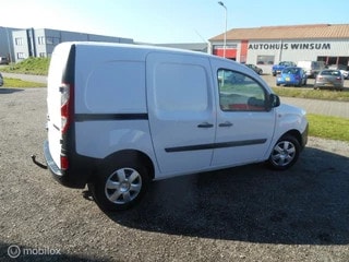 Thumbnail Mobil 6