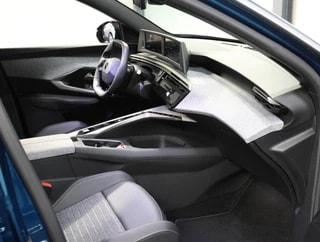 Thumbnail Mobil 10