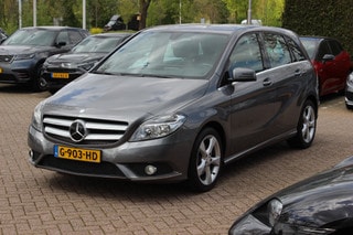 Thumbnail Mobil 6