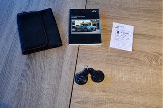Thumbnail Mobil 4