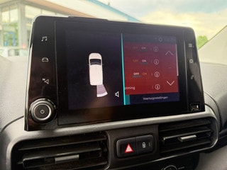 Thumbnail Mobil 4