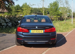 Thumbnail Mobil 10