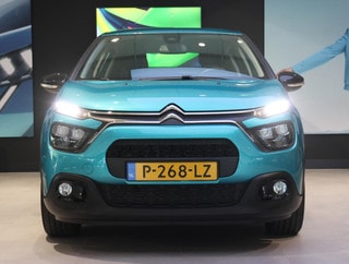 Thumbnail Mobil 6