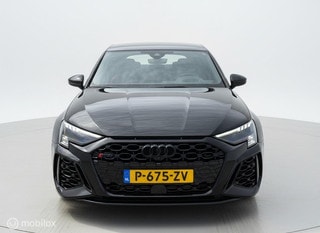 Thumbnail Mobil 8