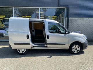 Thumbnail Mobil 9