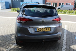Thumbnail Mobil 4