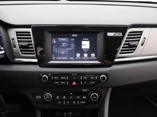 Thumbnail Mobil 9