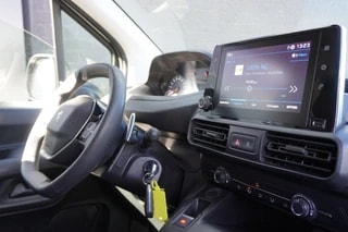 Thumbnail Mobil 3