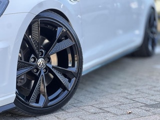 Thumbnail Mobil 8