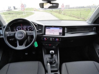 Thumbnail Mobil 9