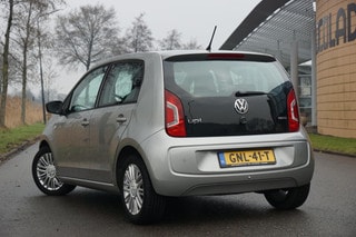 Thumbnail Mobil 4