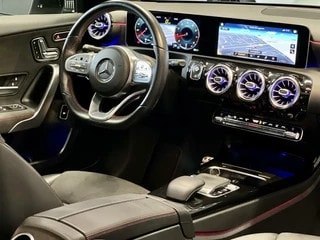 Thumbnail Mobil 8