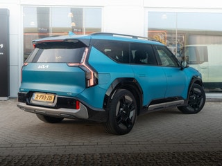 Thumbnail Mobil 4