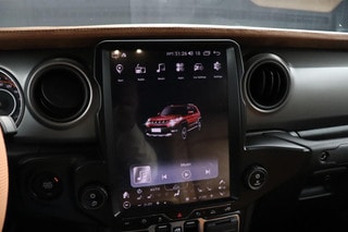 Thumbnail Mobil 6