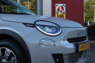 Thumbnail Mobil 10