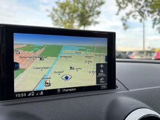 Thumbnail Mobil 6