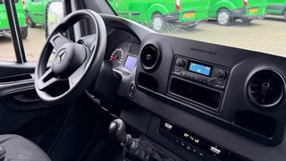 Thumbnail Mobil 8