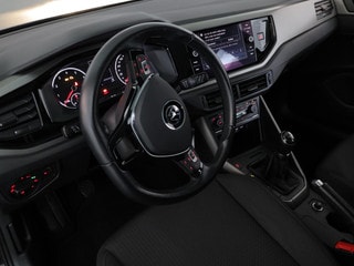 Thumbnail Mobil 6