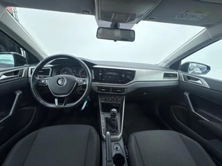 Thumbnail Mobil 6