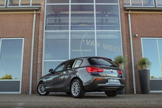 Thumbnail Mobil 4