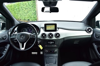 Thumbnail Mobil 4