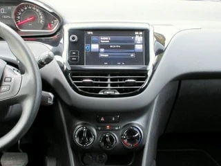 Thumbnail Mobil 10