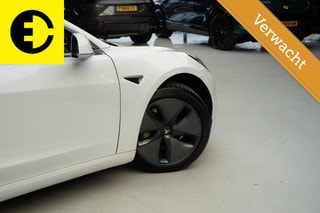 Thumbnail Mobil 2