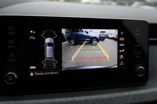 Thumbnail Mobil 9