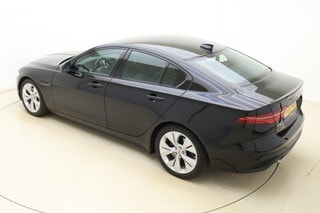 Thumbnail Mobil 4