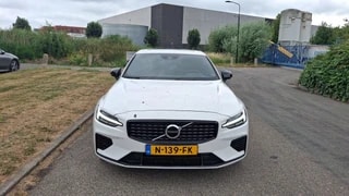Thumbnail Mobil 6