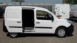 Thumbnail Mobil 5