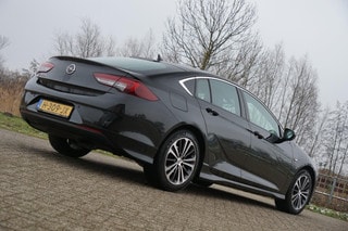Thumbnail Mobil 8
