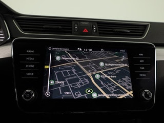 Thumbnail Mobil 10