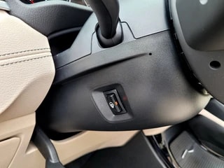 Thumbnail Mobil 10