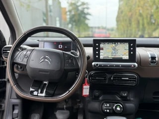 Thumbnail Mobil 3