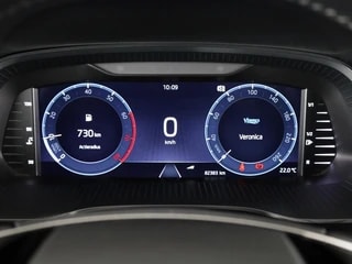 Thumbnail Mobil 8