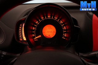 Thumbnail Mobil 6