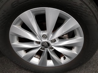 Thumbnail Mobil 6
